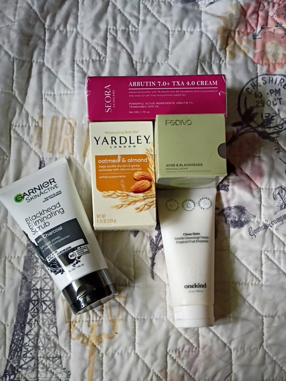 Skincare Bundle5p- Acne Cream,Blackhead Scrub, Cleanse Cream,Txa Cream, Soap Bar